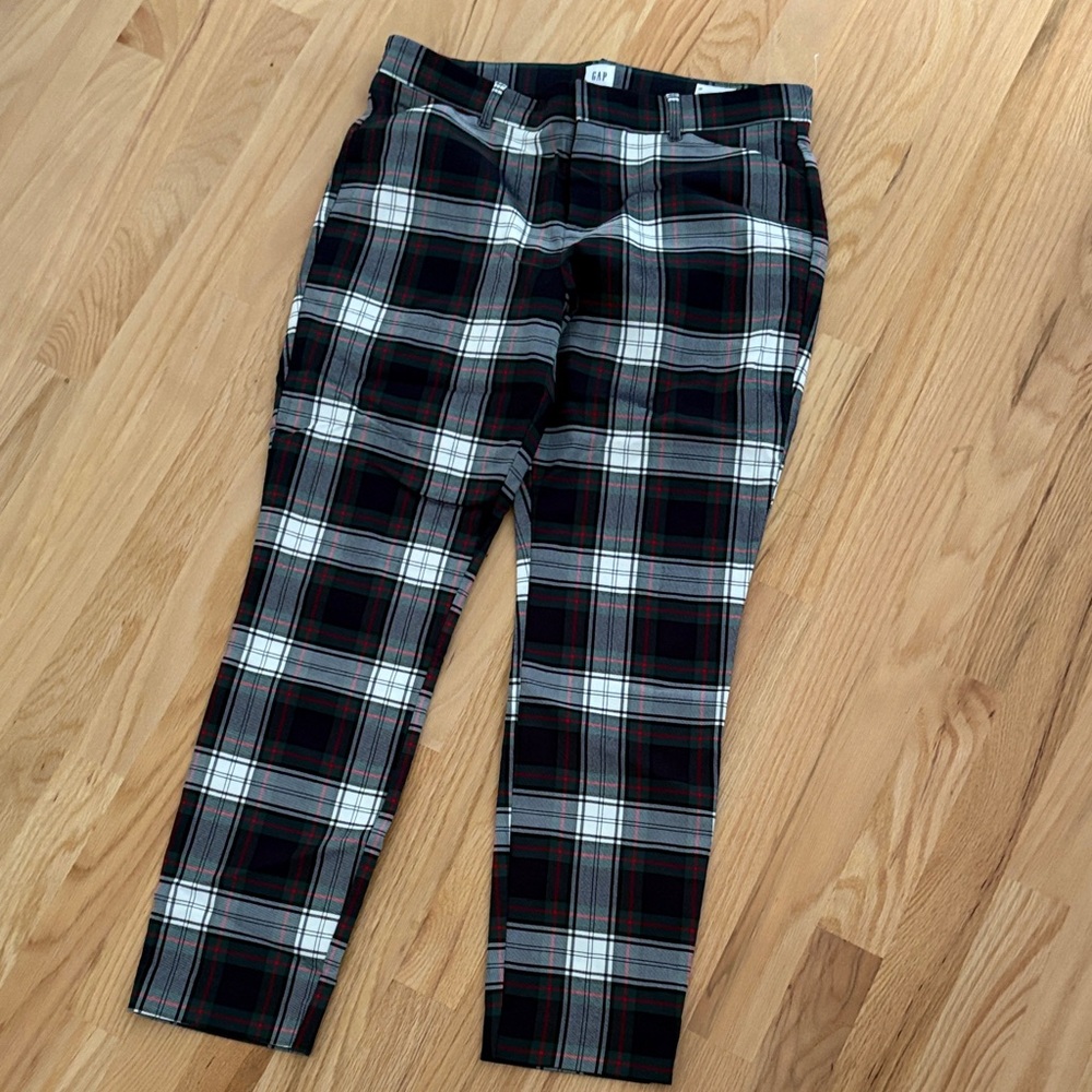 GAP Black and White Plaid Skinny Pants